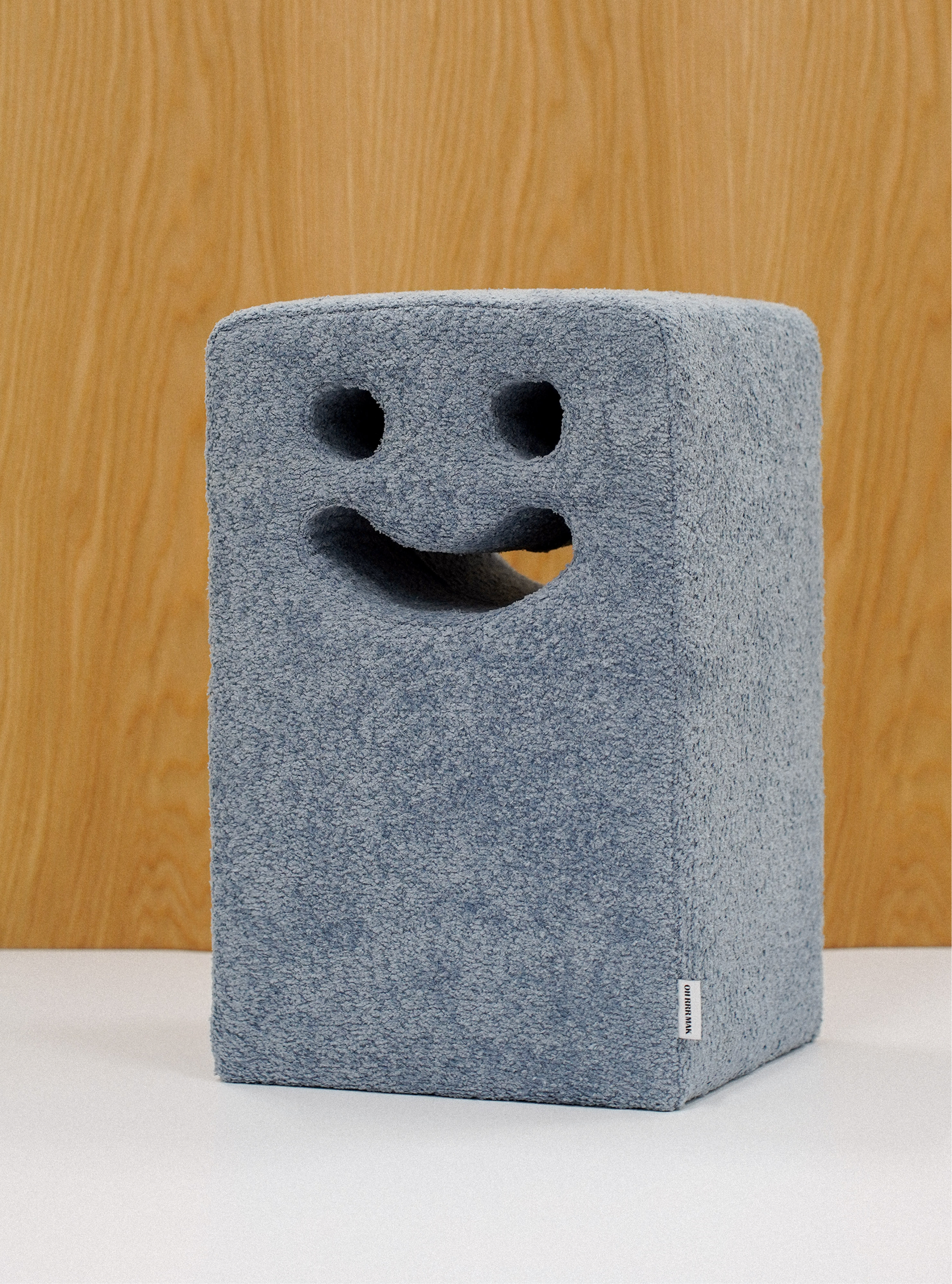 OH RRR MAK HOUSE｜Smile Stool 微笑椅