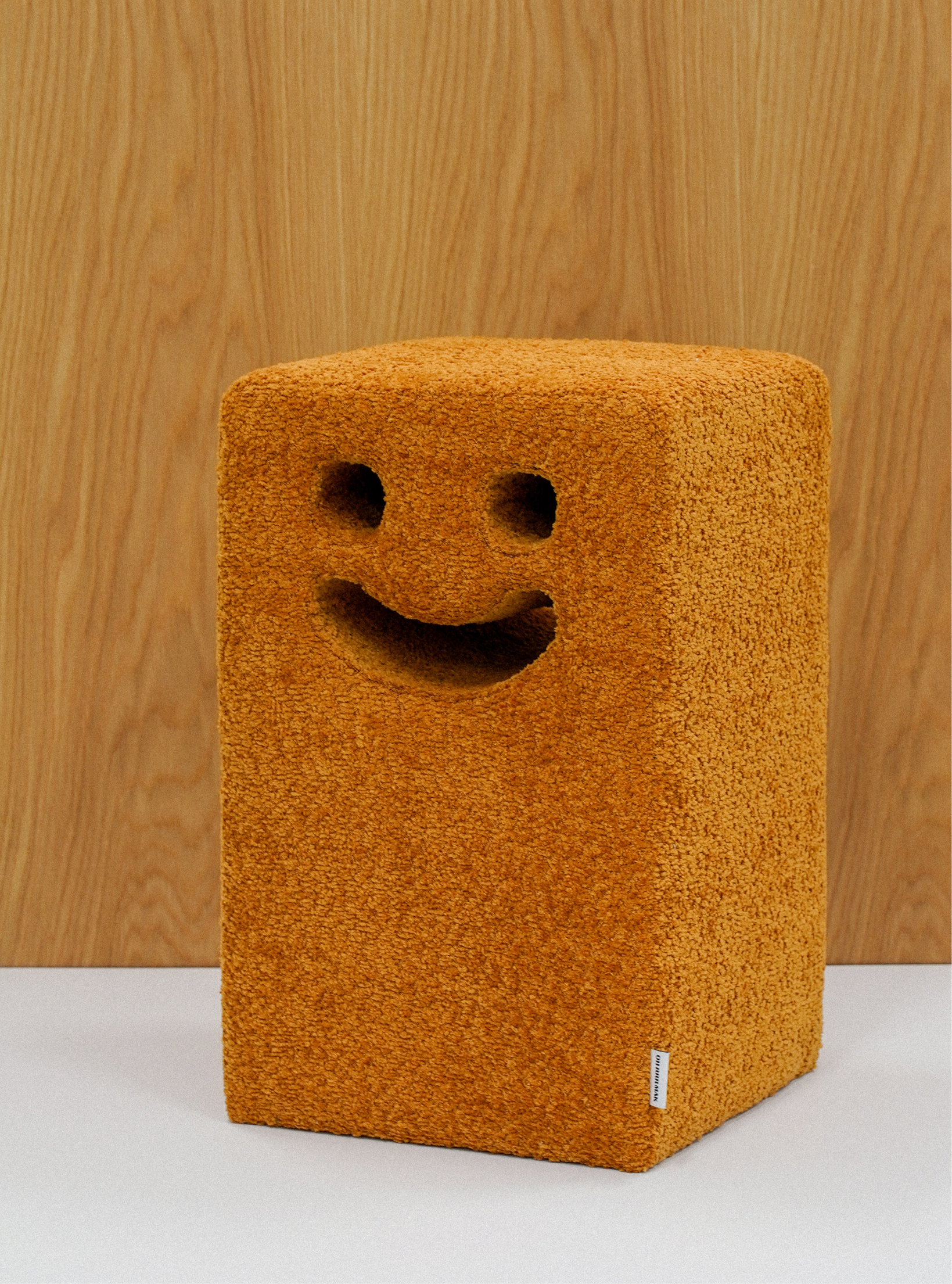 OH RRR MAK HOUSE｜Smile Stool 微笑椅
