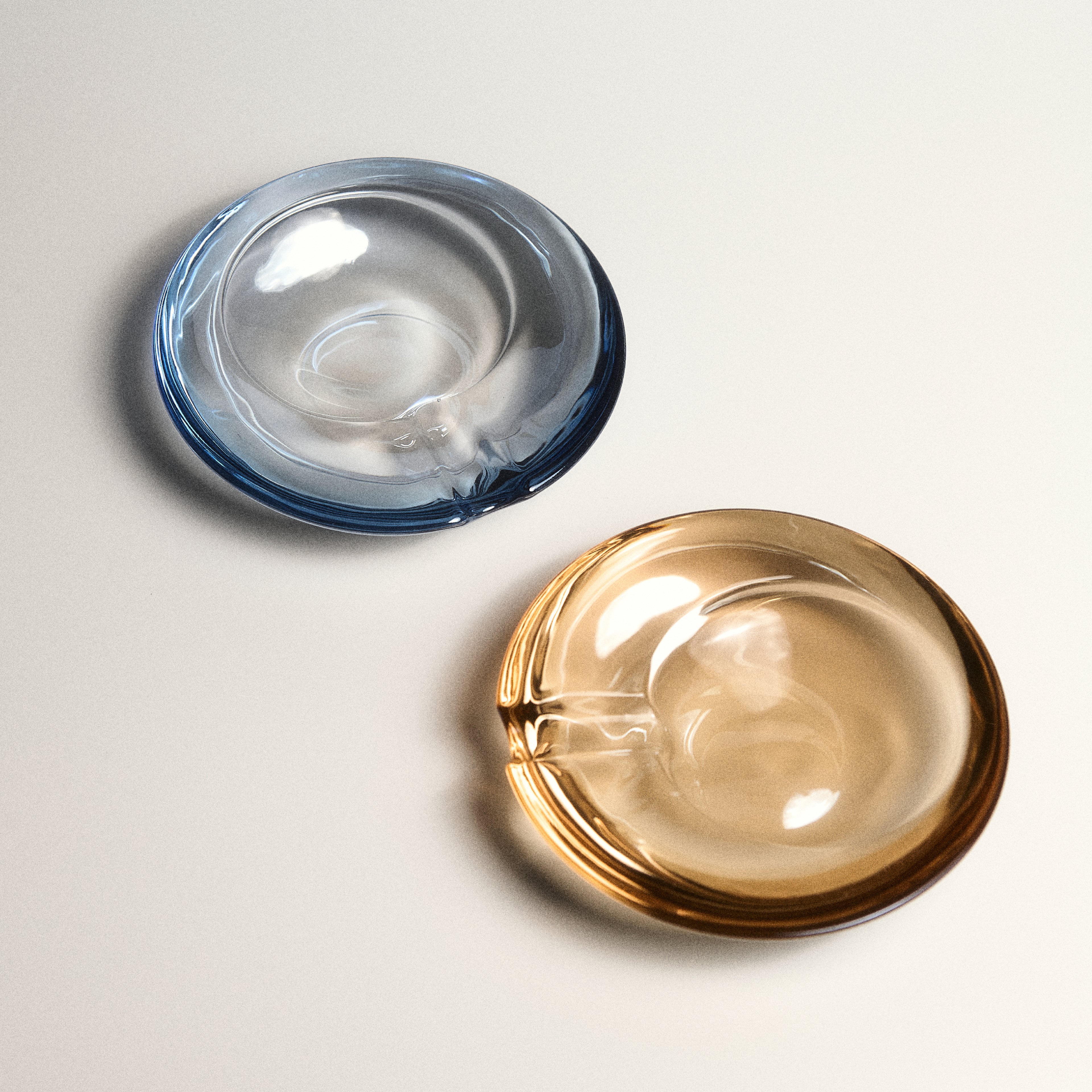 V.VLT SELECT｜圓玻線香盤 - 琥珀