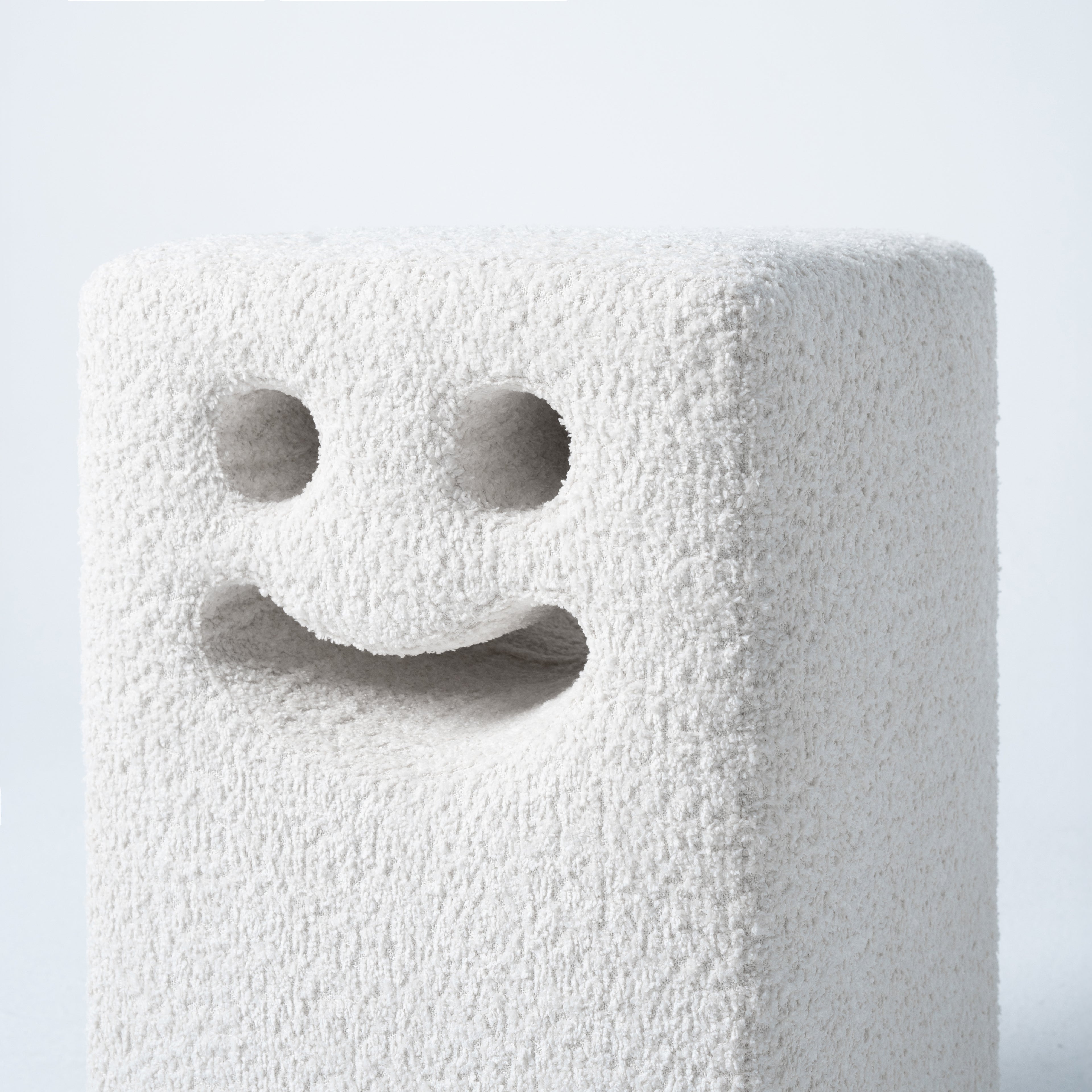 OH RRR MAK HOUSE｜Smile Stool 微笑椅 - White (Standard)