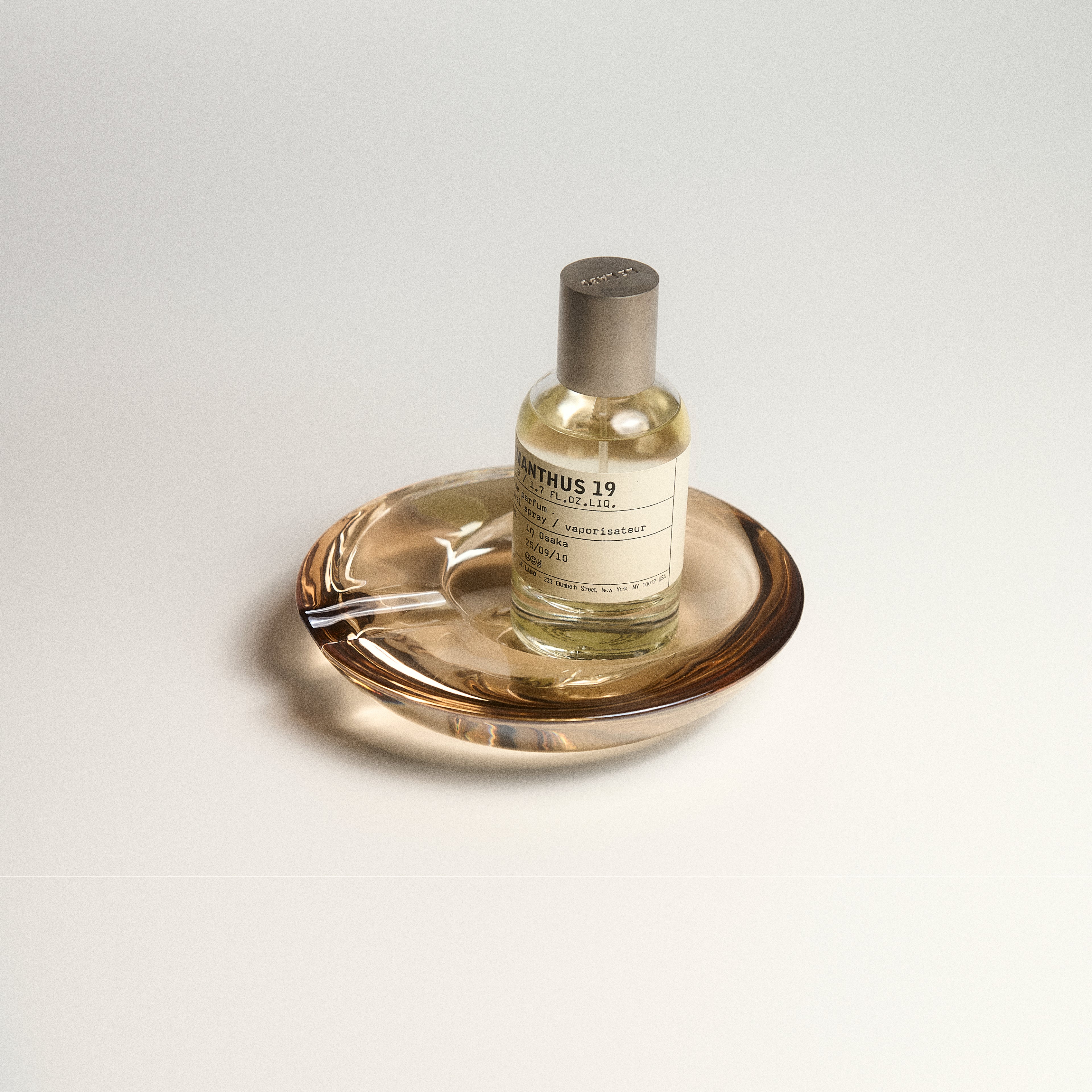 V.VLT SELECT｜圓玻線香盤 - 琥珀