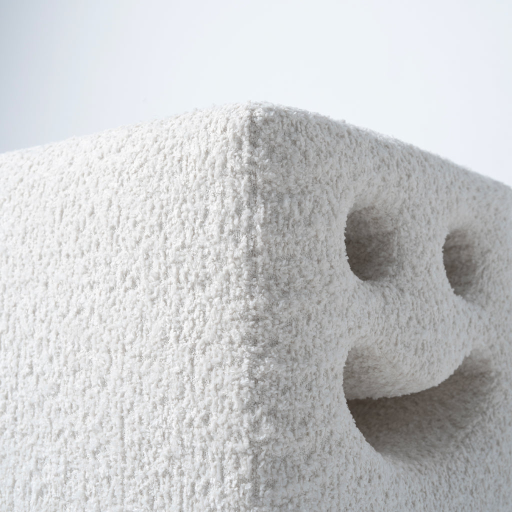 OH RRR MAK HOUSE｜Smile Stool 微笑椅 - White (Standard)
