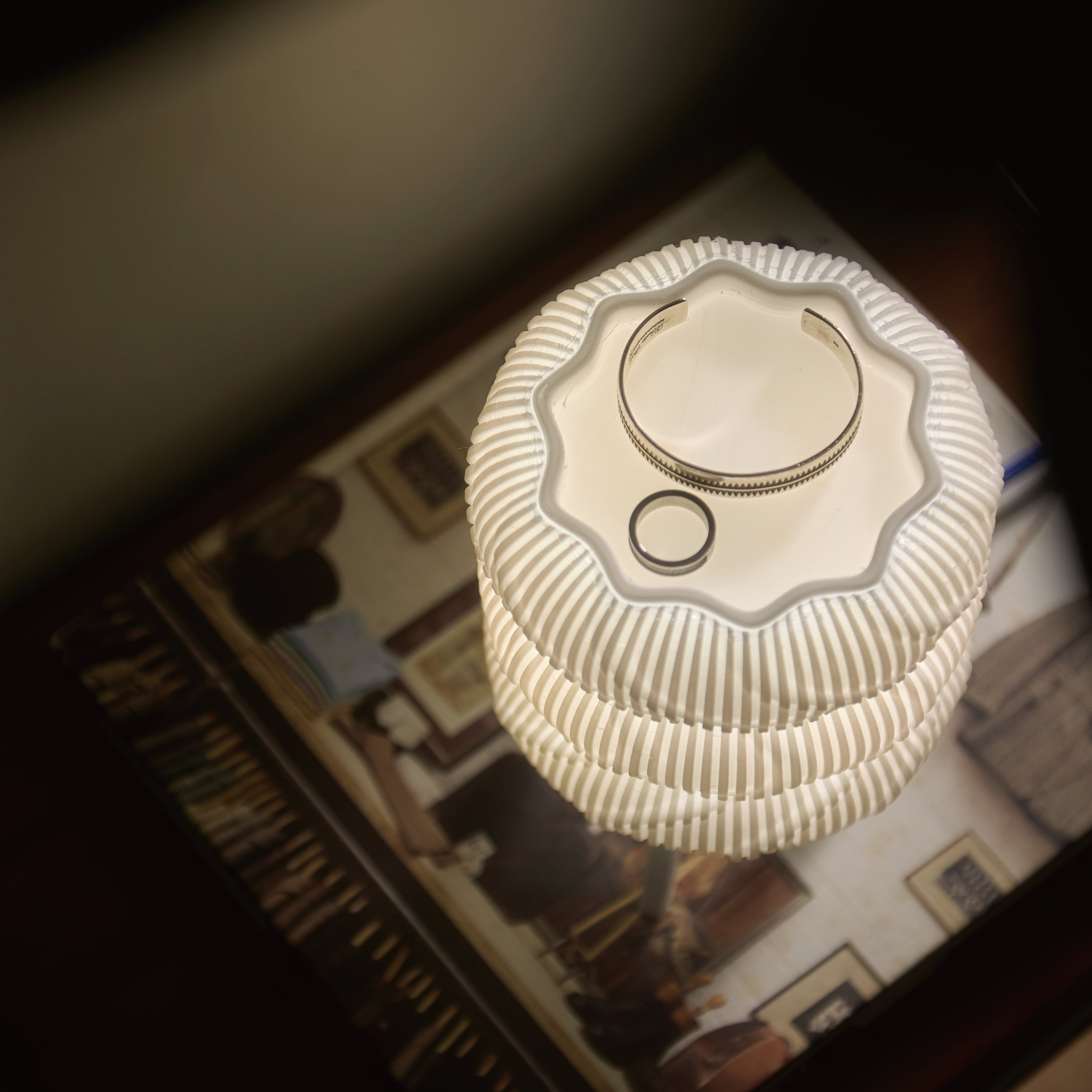 AWG LAB｜波紋光影燈 - 月石白