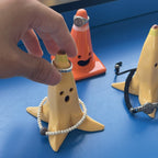 EACHIKE｜笑臉香蕉戒指台