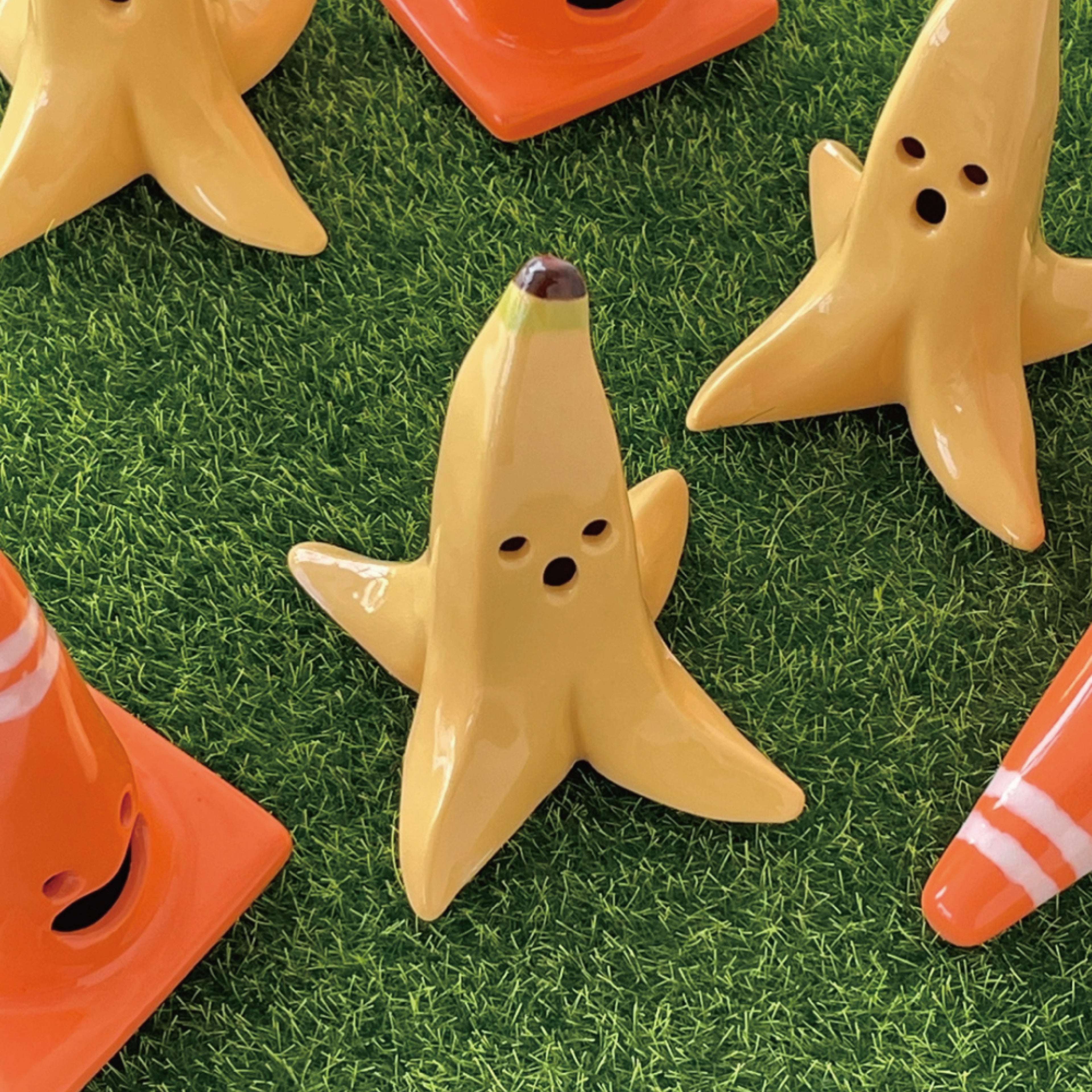 EACHIKE｜笑臉香蕉戒指台