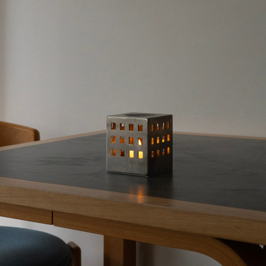 TUDES｜Apartment Oilburner