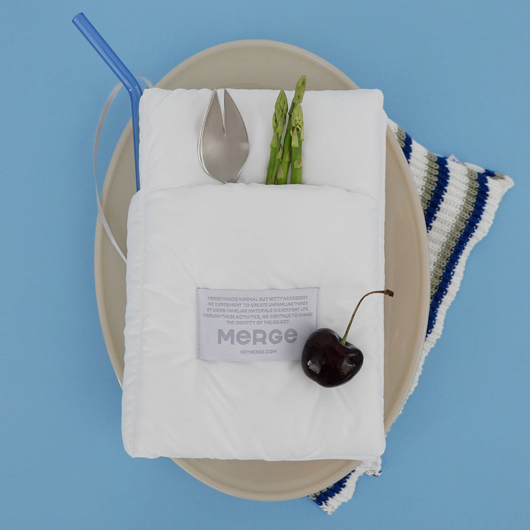 MERGE｜Snug Book Cover 雲朵書套 - White / 白