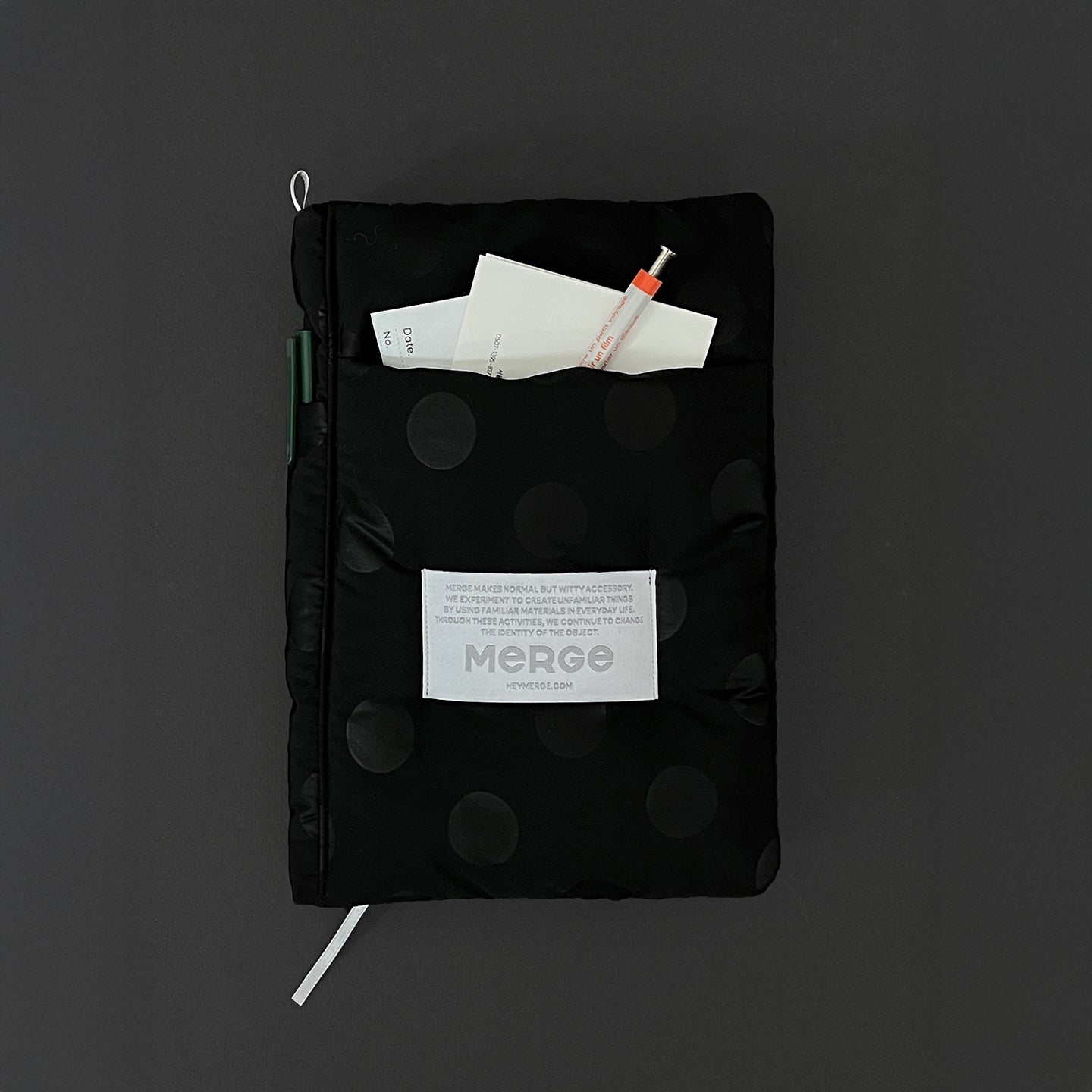 MERGE｜Snug Book Cover 雲朵書套 - Silent Dot / 黑點點