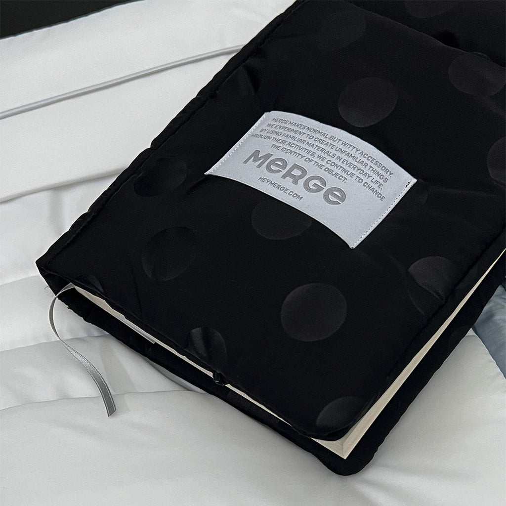 MERGE｜Snug Book Cover 雲朵書套 - Silent Dot / 黑點點