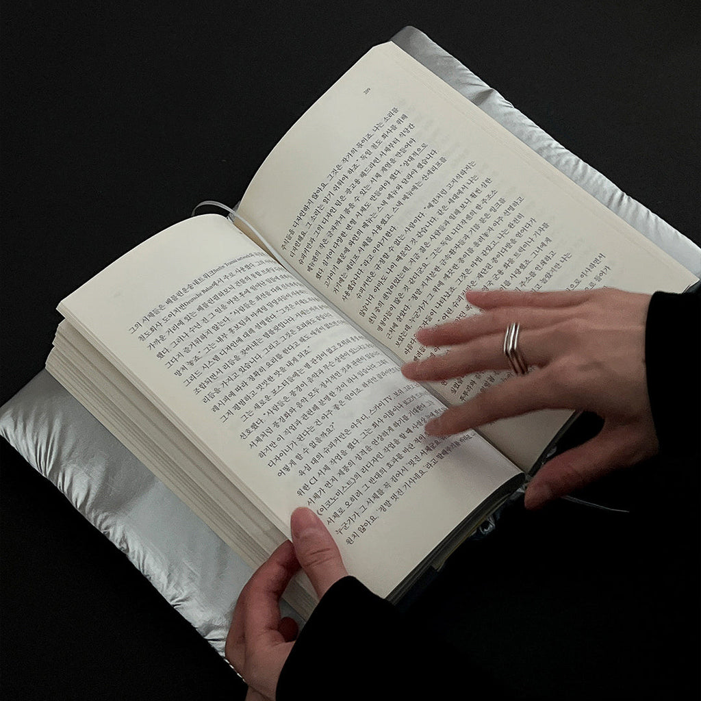 MERGE｜Snug Book Cover 雲朵書套 - Fog Silver / 銀