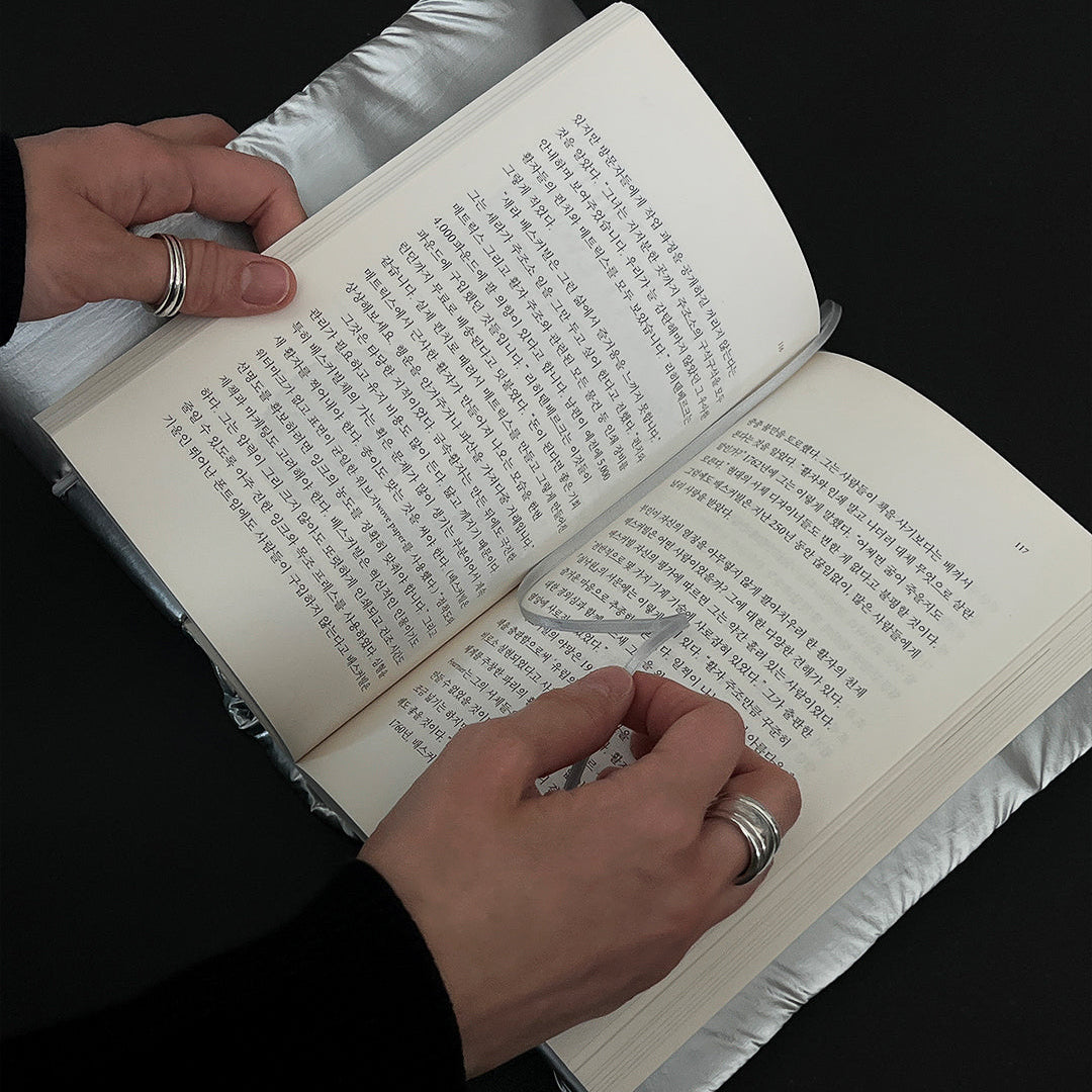 MERGE｜Snug Book Cover 雲朵書套 - Fog Silver / 銀