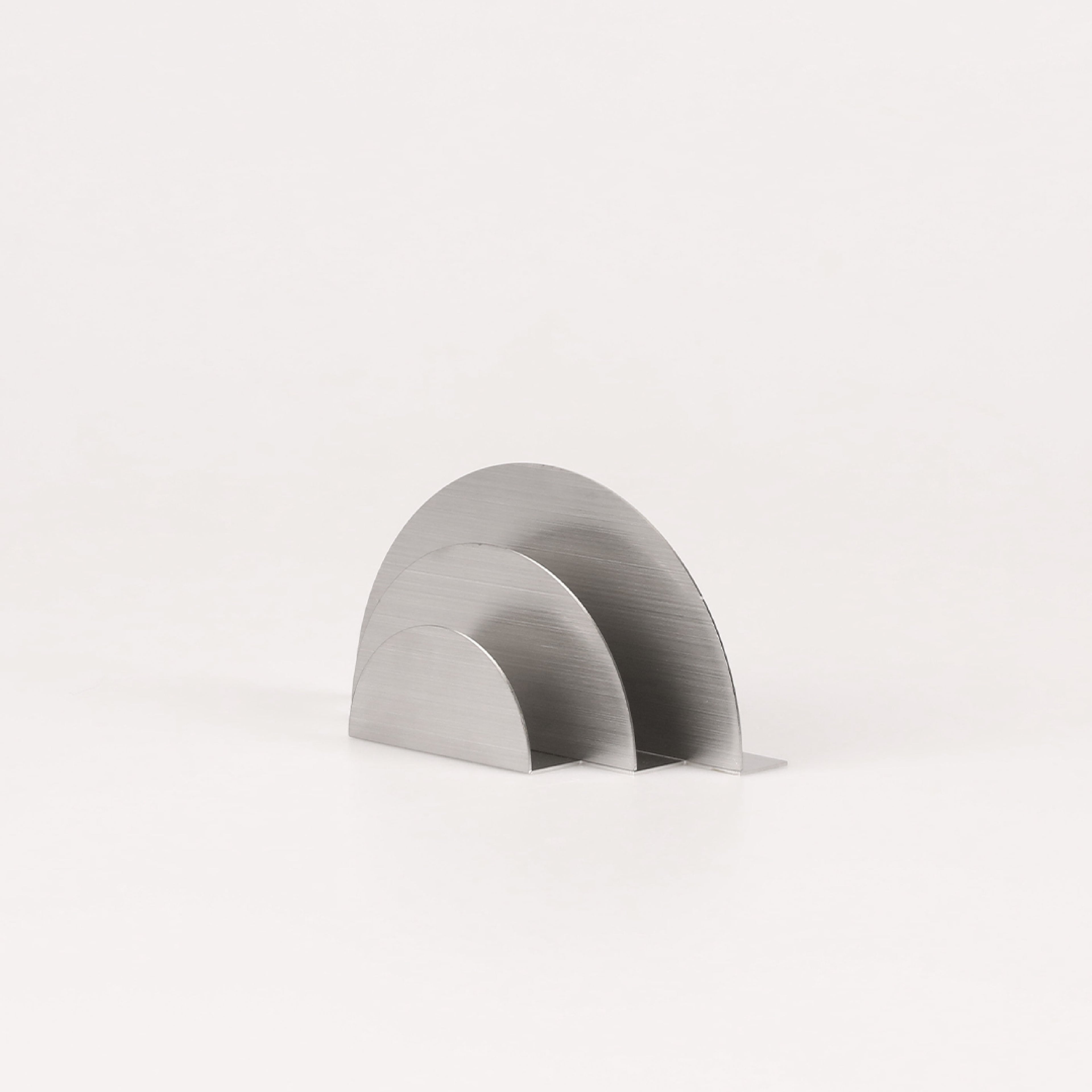 GREENWAYCOURT｜Eye Bookend 不銹鋼幾何書架 / 書擋
