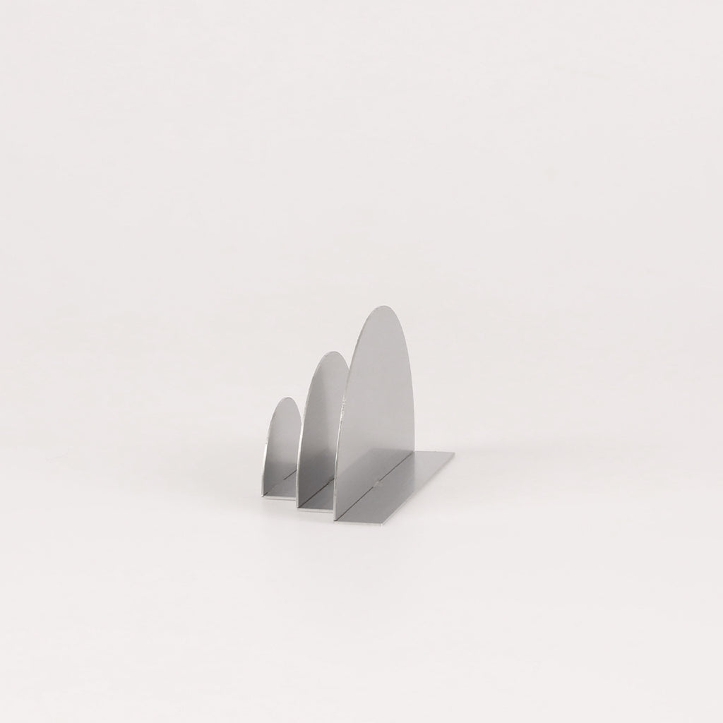 GREENWAYCOURT｜Eye Bookend 不銹鋼幾何書架 / 書擋