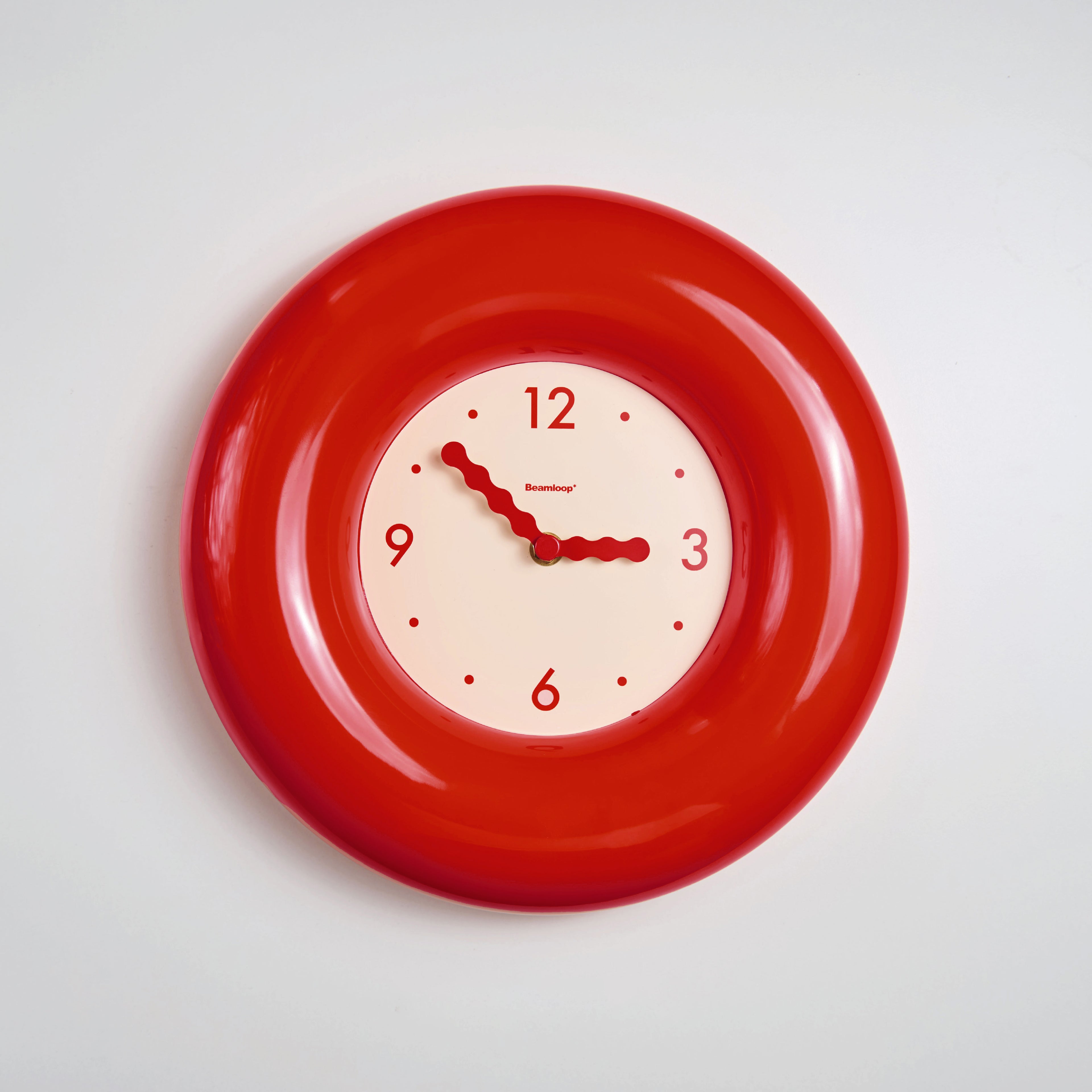 貝果靜音掛鐘 - 紅